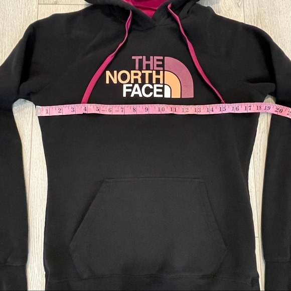 The North Face Black Hoodie Size Medium - Picture 4 of 10